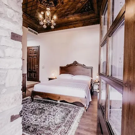 Hotel Beratino *