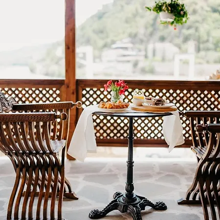 Hotel Beratino *