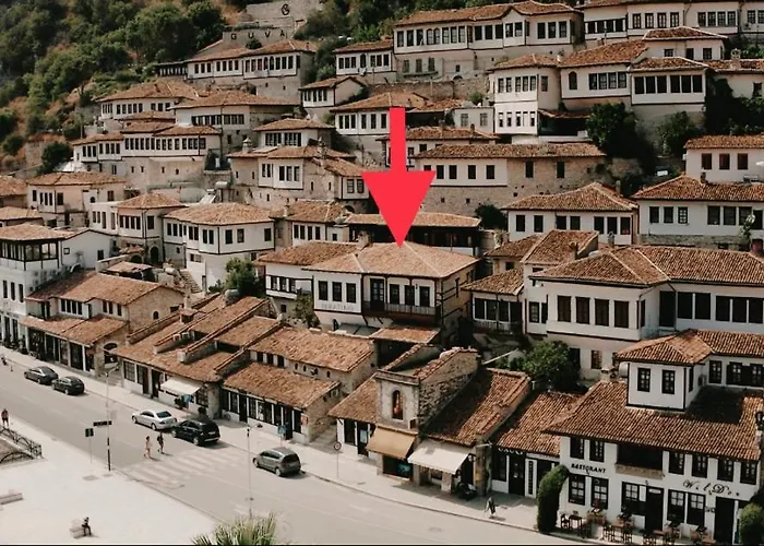 Hotel Beratino *
